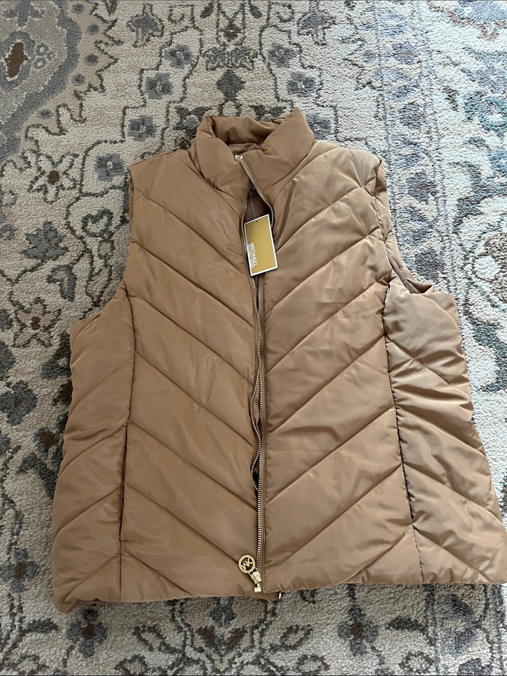Michael Kors Quilted Sleeveless Puffer Vest - Tan XL
